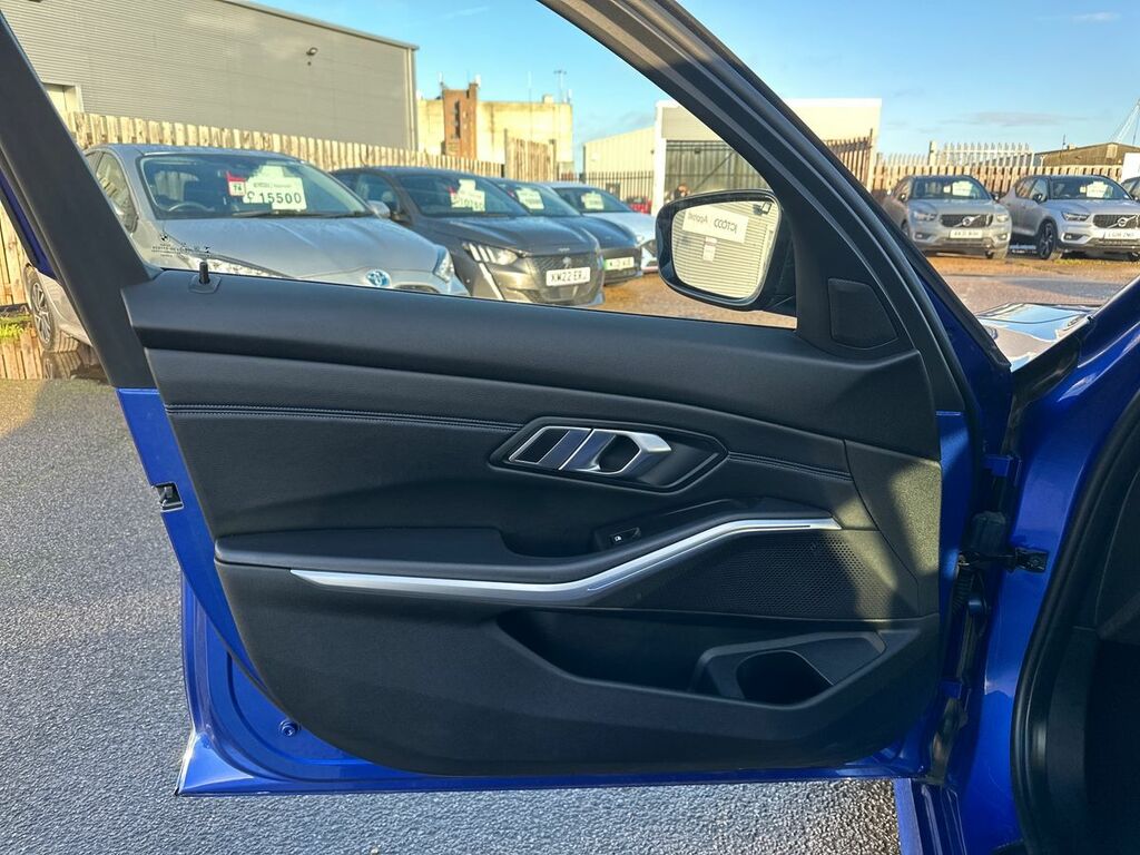 BMW 3 Series 2.0 M Sport Euro 6 Ss White #42