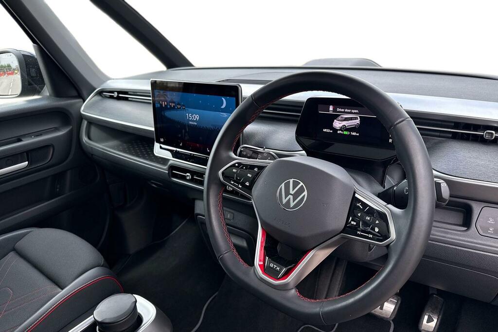 Volkswagen ID.Buzz 250Kw Gtx Pro 86Kwh 4Motion Lwb 7 Seat Red #10