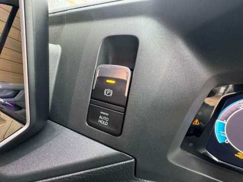 Volkswagen Crafter 2.0 Tdi Cr35 Commerce Plus Fwd Mwb High Roof #51