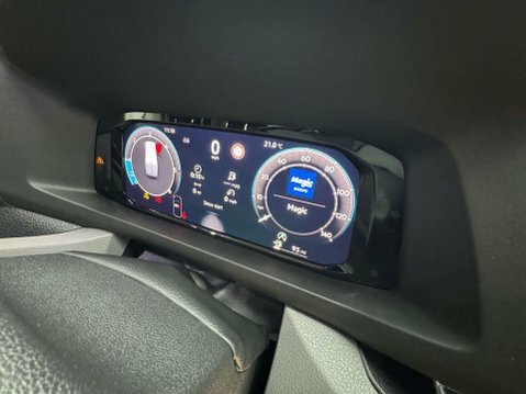 Volkswagen Crafter 2.0 Tdi Cr35 Commerce Plus Fwd Mwb High Roof #50