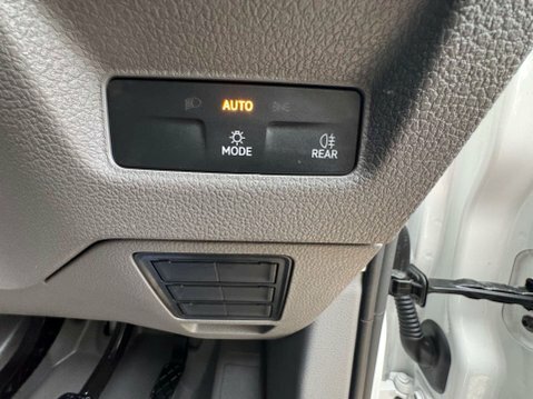 Volkswagen Crafter 2.0 Tdi Cr35 Commerce Plus Fwd Mwb High Roof #45