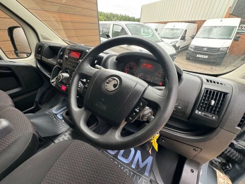 Vauxhall Movano Movano F3500 L3h2 Cdti #17