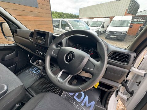 Renault Master 2.3 Dci Business Lwb Med Roof 135Bhp Air Con De  #44