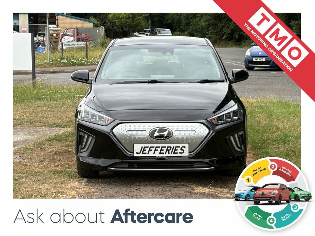 Hyundai Ioniq Hatchback Black #2