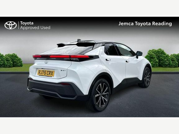 Toyota C-Hr Design 1.8 Fwd Hv, Bi-tone White #2
