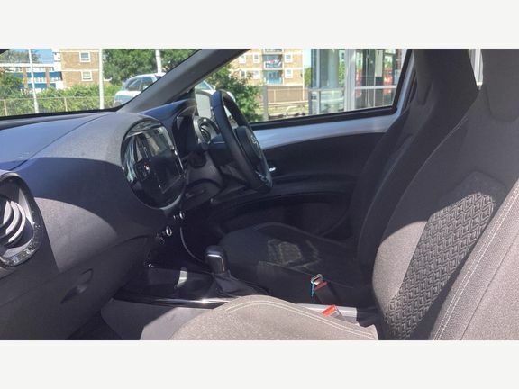 Toyota Aygo X Edge Auto White #5