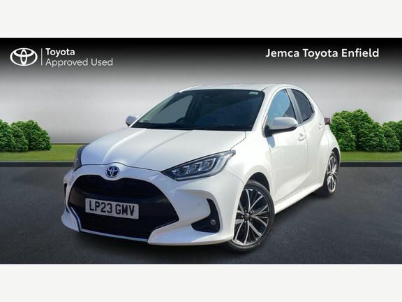 Toyota Yaris Excel White #3
