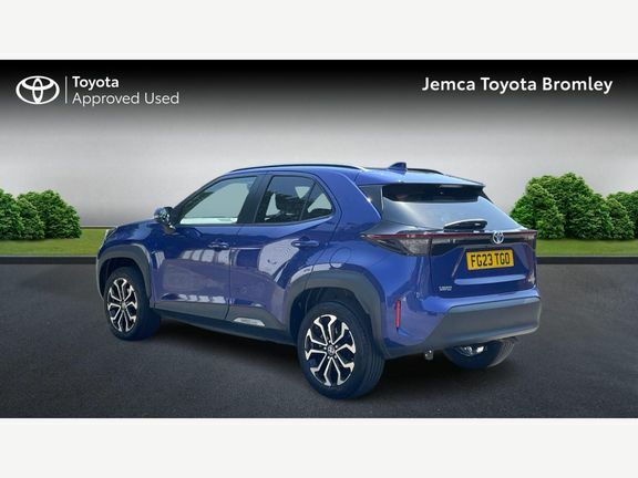 Toyota Yaris Cross Design Fwd Blue #4