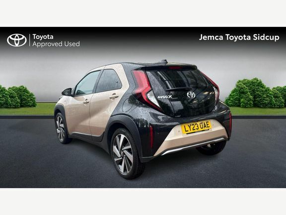 Toyota Aygo X Exclusive Automatic Beige #4