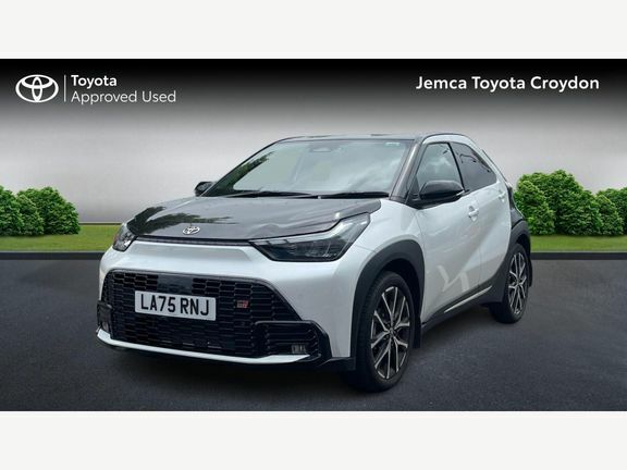 Toyota Aygo X Gr Sport White #3