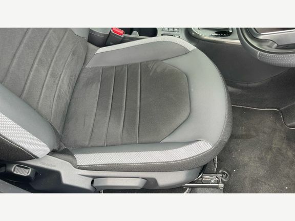 Toyota Aygo X 1.0 Vvt-i Edge White #17