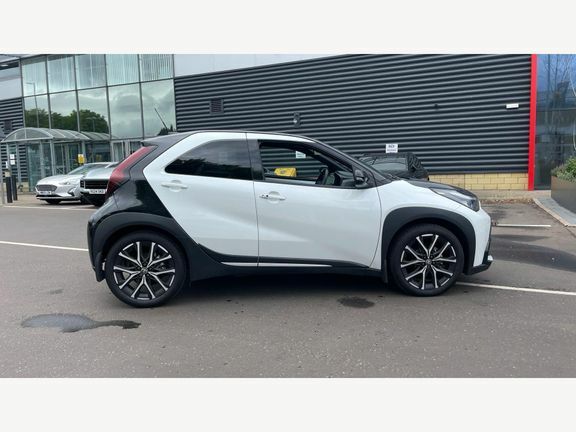 Toyota Aygo X 1.0 Vvt-i Edge White #21