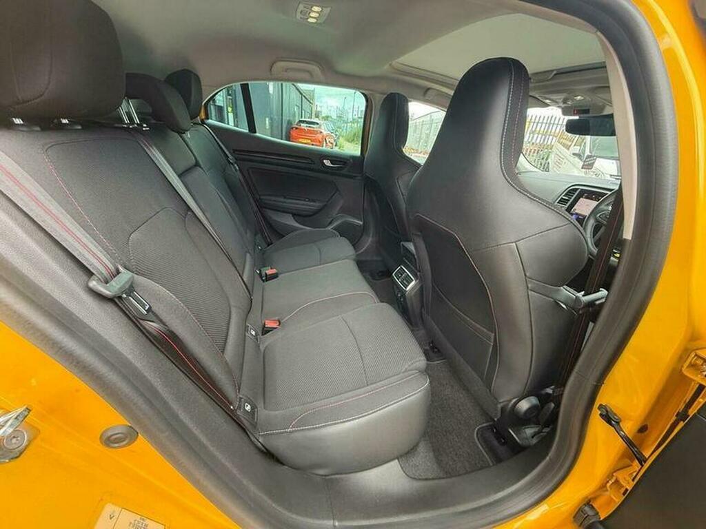 Renault Megane 1.5 Blue Dci Iconic Sport Tourer White #42