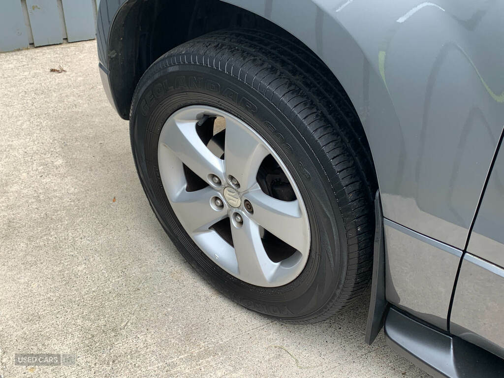 Suzuki Grand Vitara Estate 16V 2009 Grey #9