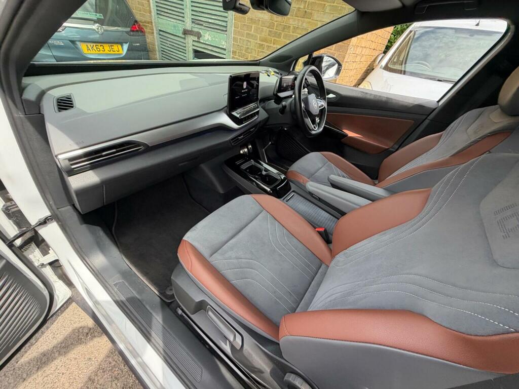 Volkswagen ID.4 Pure 52Kwh Life Suv 148 Ps Grey #38