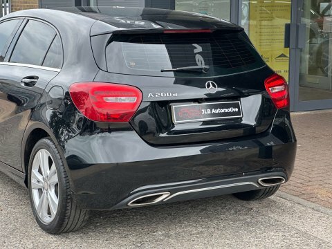 Mercedes-Benz A Class 2.1 A 200 FY16HLV Black #5