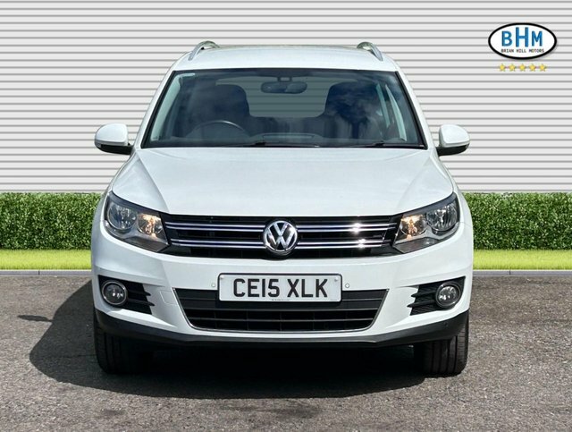 Volkswagen Tiguan 2015 2.0 Tdi Bluemotion Tech Match Suv White #3