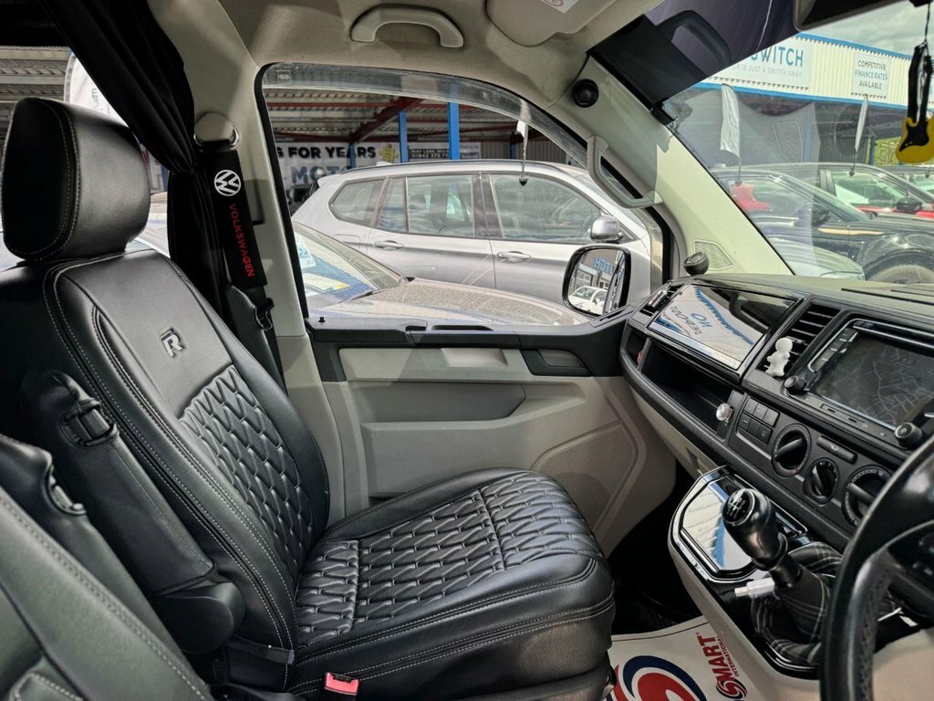 Volkswagen Transporter 2.0 Tdi T30 Highline L3 H1 Black #16