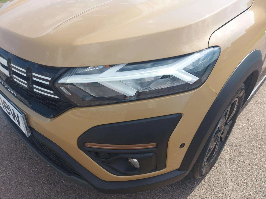 Dacia Sandero Stepway 1.0 Tce Extreme AV75KCZ Beige #5