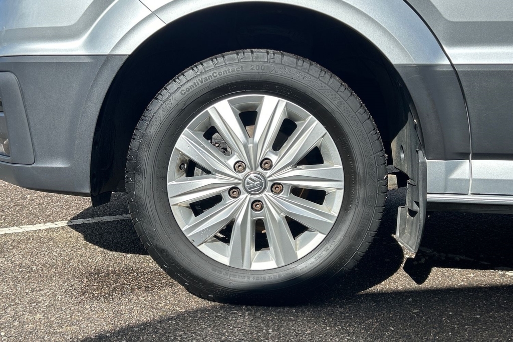 Volkswagen Grand California 2.0 Tdi 600 Tip 3.88T Silver #5