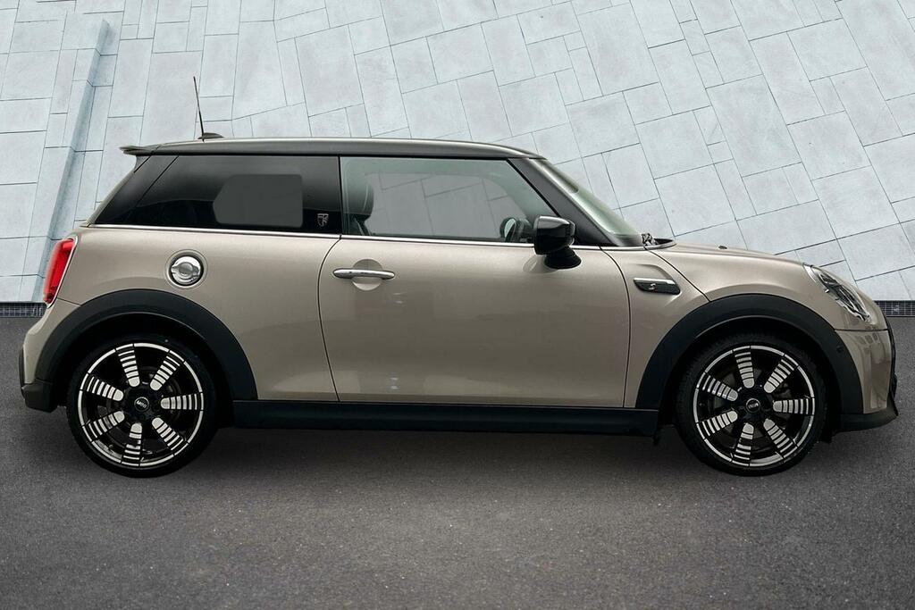 Mini Hatch 3-Door Cooper S Exclusive GN24YWP Grey #4