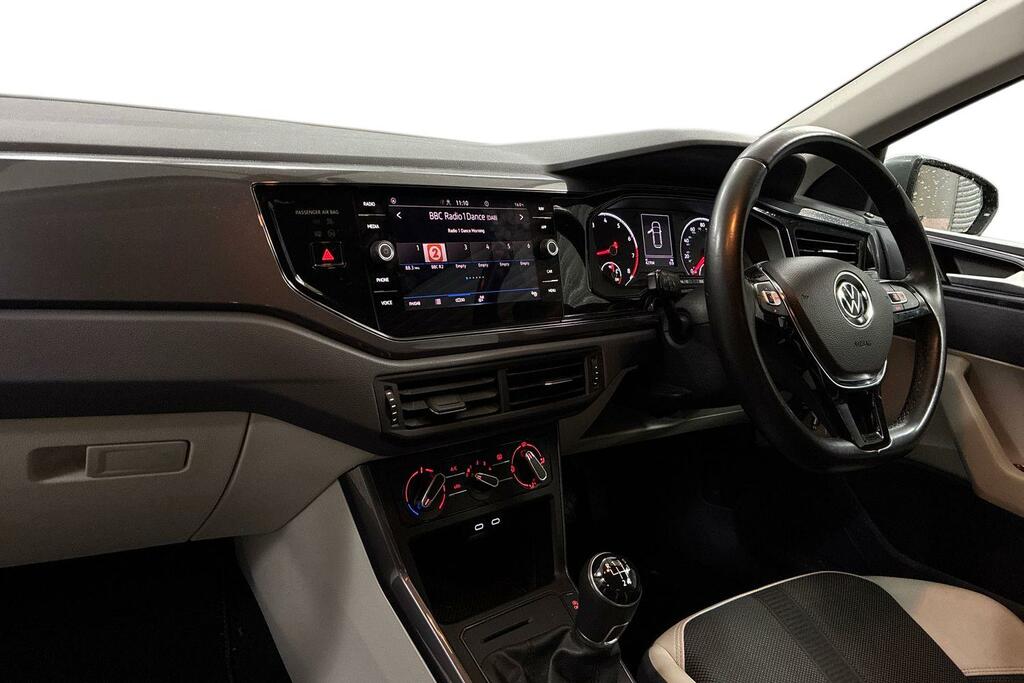 Volkswagen Polo 1.0 Tsi 95 Beats Black #2