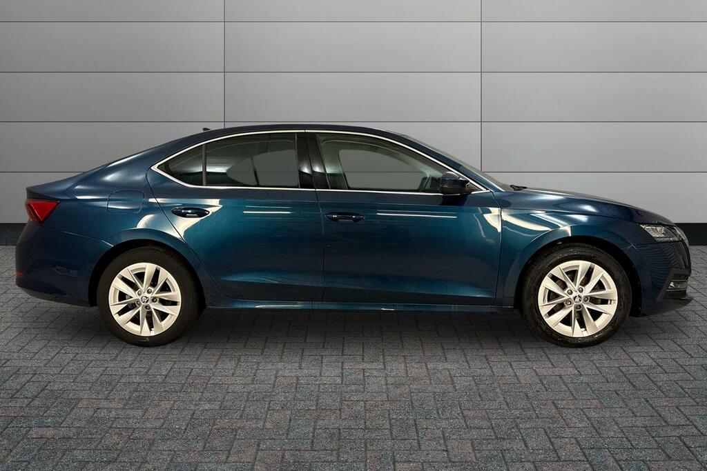 Skoda Octavia 1.5 Tsi Se L Blue #4