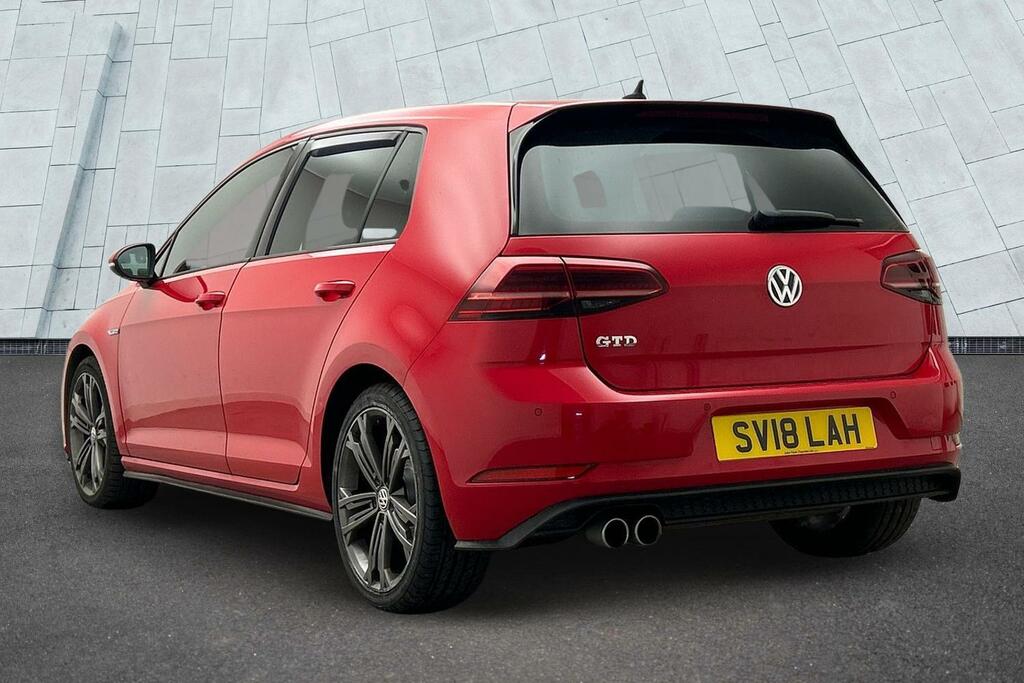 Volkswagen Golf 2.0 Tdi Gtd Euro 6 Ss Red #2