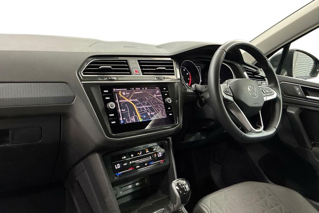 Volkswagen Tiguan 1.5 Tsi Life Grey #2
