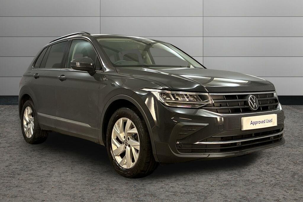 Volkswagen Tiguan 1.5 Tsi Life Grey