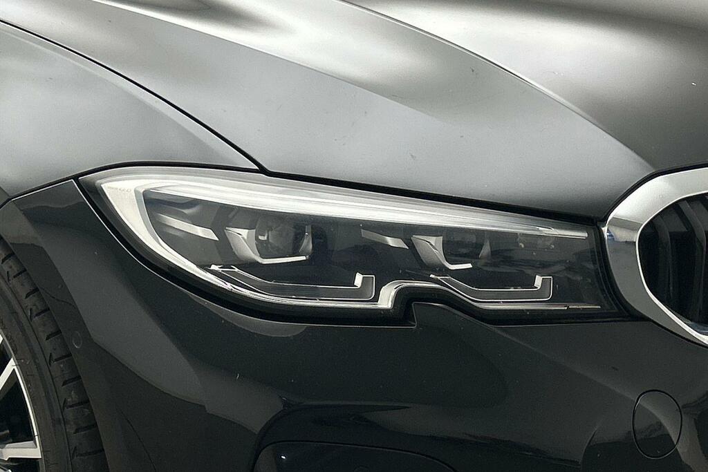 BMW 3 Series 2.0 330E M Sport Phev 289 Bhp Black #20
