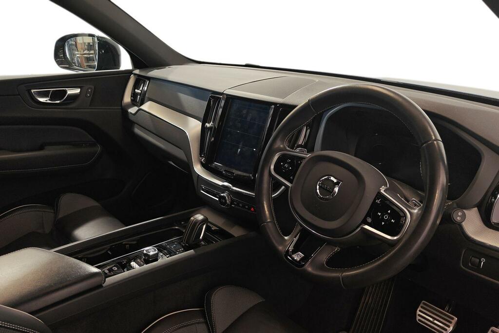 Volvo XC60 2.0 D4 Momentum Geartronic Grey #10