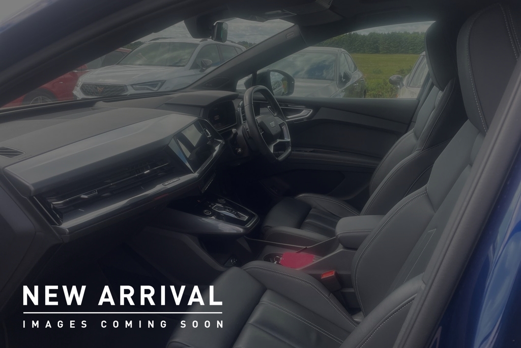 Audi Q4 E Tron Q4 Sportback Black Edition 50 E-tron Quattro 220,0 Blue #2