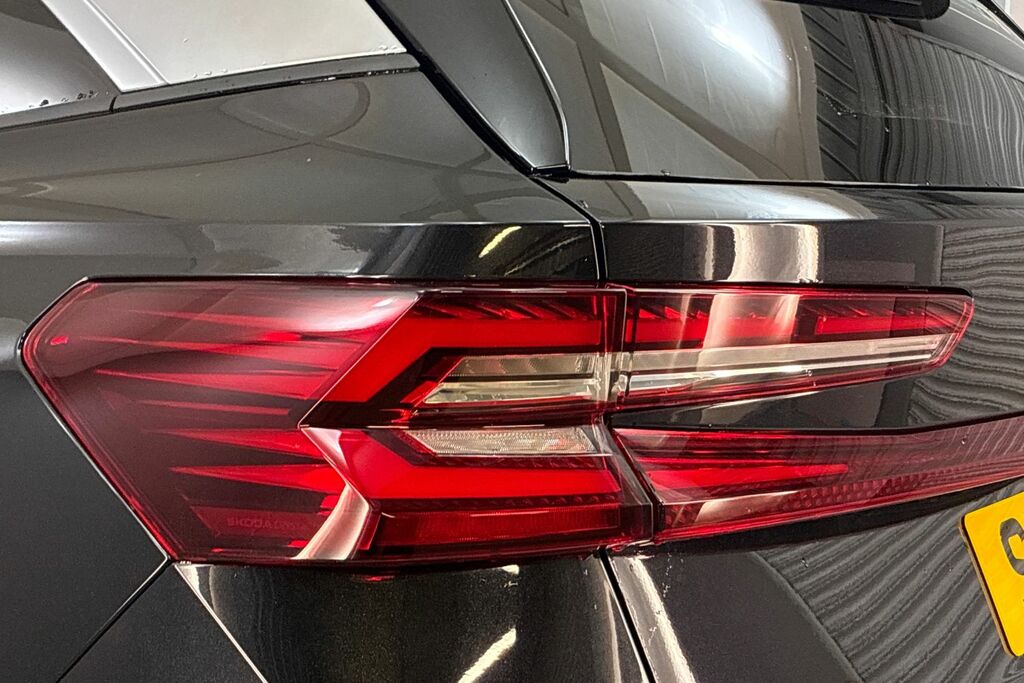 Skoda Kodiaq 1.5 Tsi E-tec Se Dsg 7 Seat Silver #19