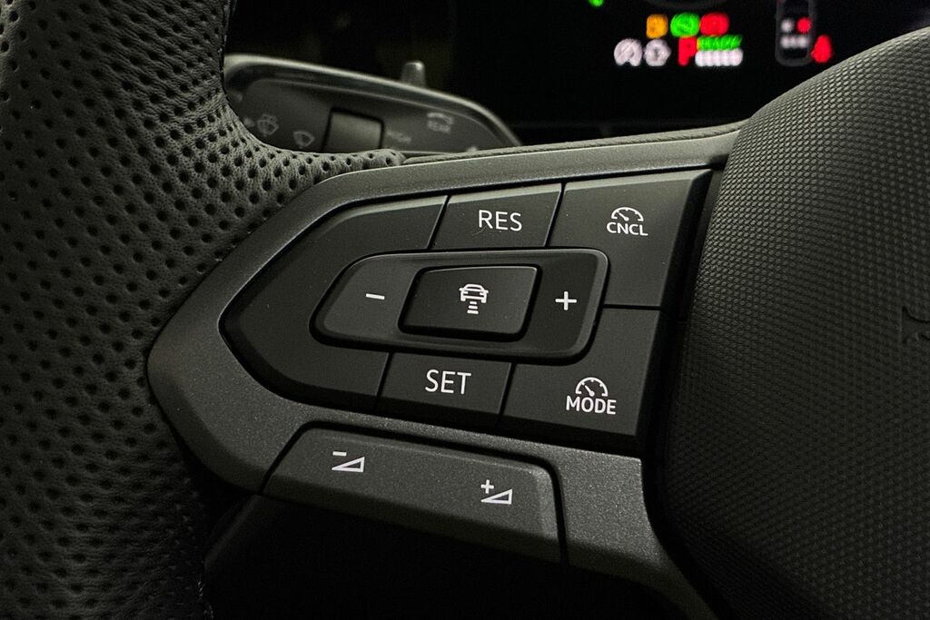 Volkswagen Tiguan Life Green #14