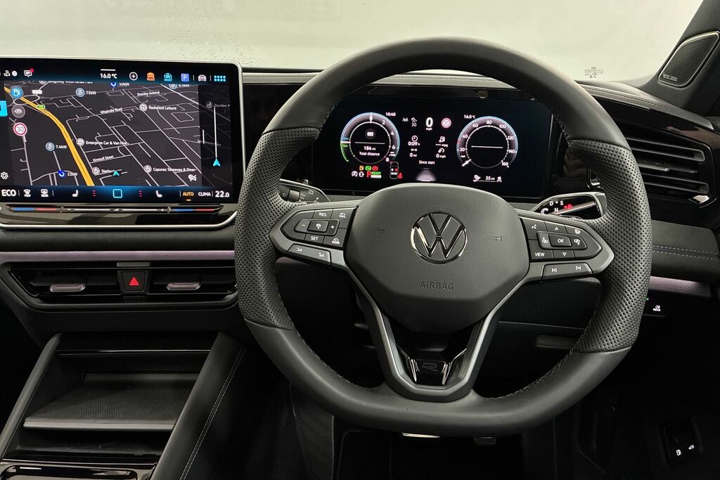 Volkswagen Tiguan Life Green #13