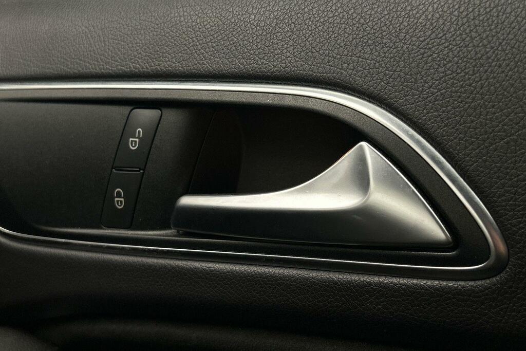 Mercedes-Benz A Class 1.5 Amg Line Premium Euro 6 Ss  #23