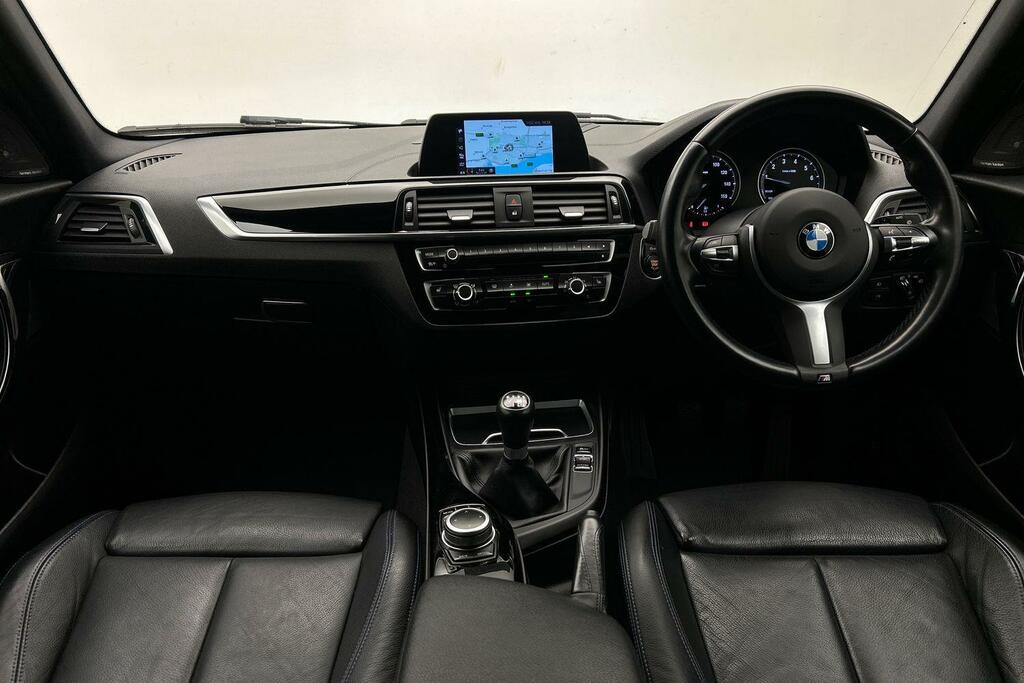BMW 1 Series 1.5 118I Gpf M Sport Shadow Edition Euro 6 Ss 5 YC19HKO White #4