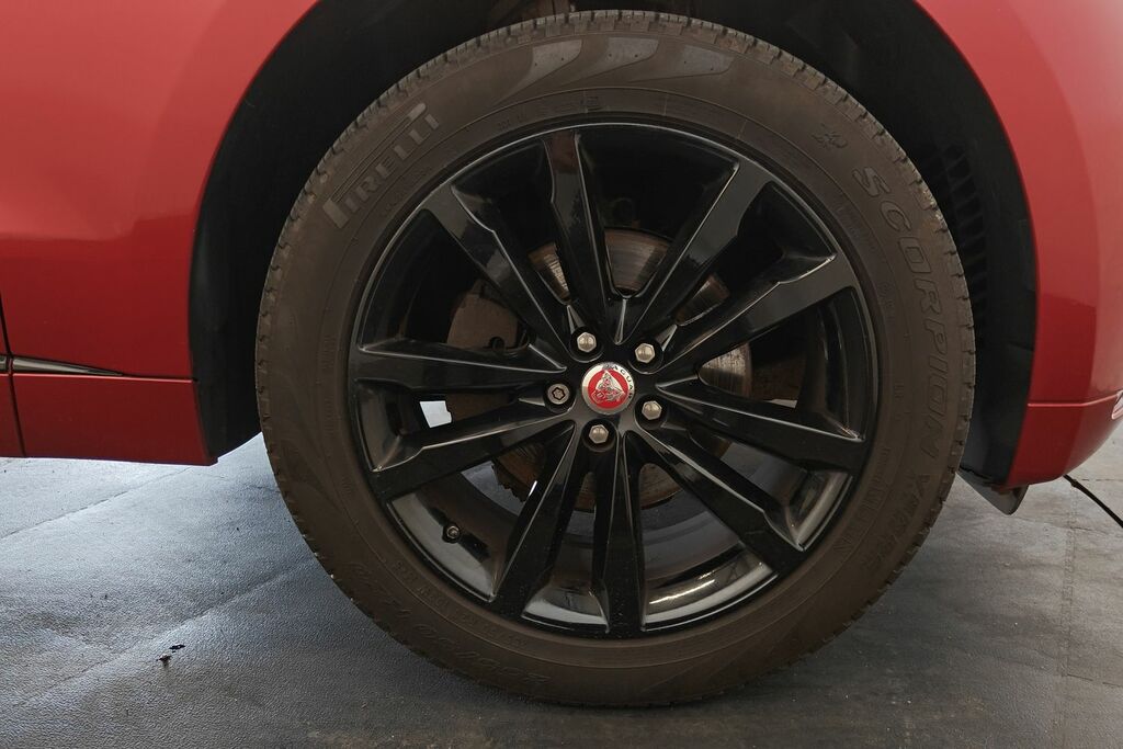 Jaguar F-Pace 2.0D R-sport Awd Red #5