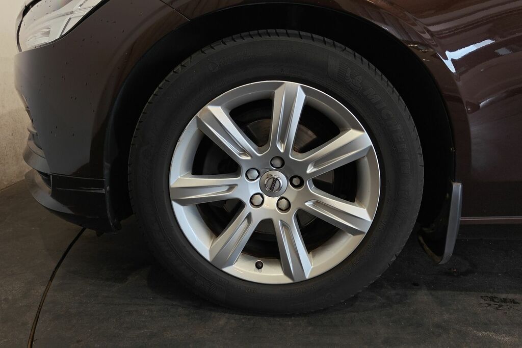 Volvo V90 2.0 D4 Momentum Geartronic Brown #5
