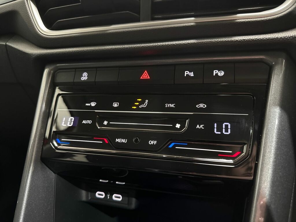 Volkswagen T-Roc 1.5 Tsi Life Blue #17