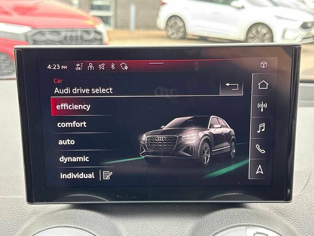 Audi Q2 Audi Sport 35 Tfsi 150 Ps S Tronic Red #30
