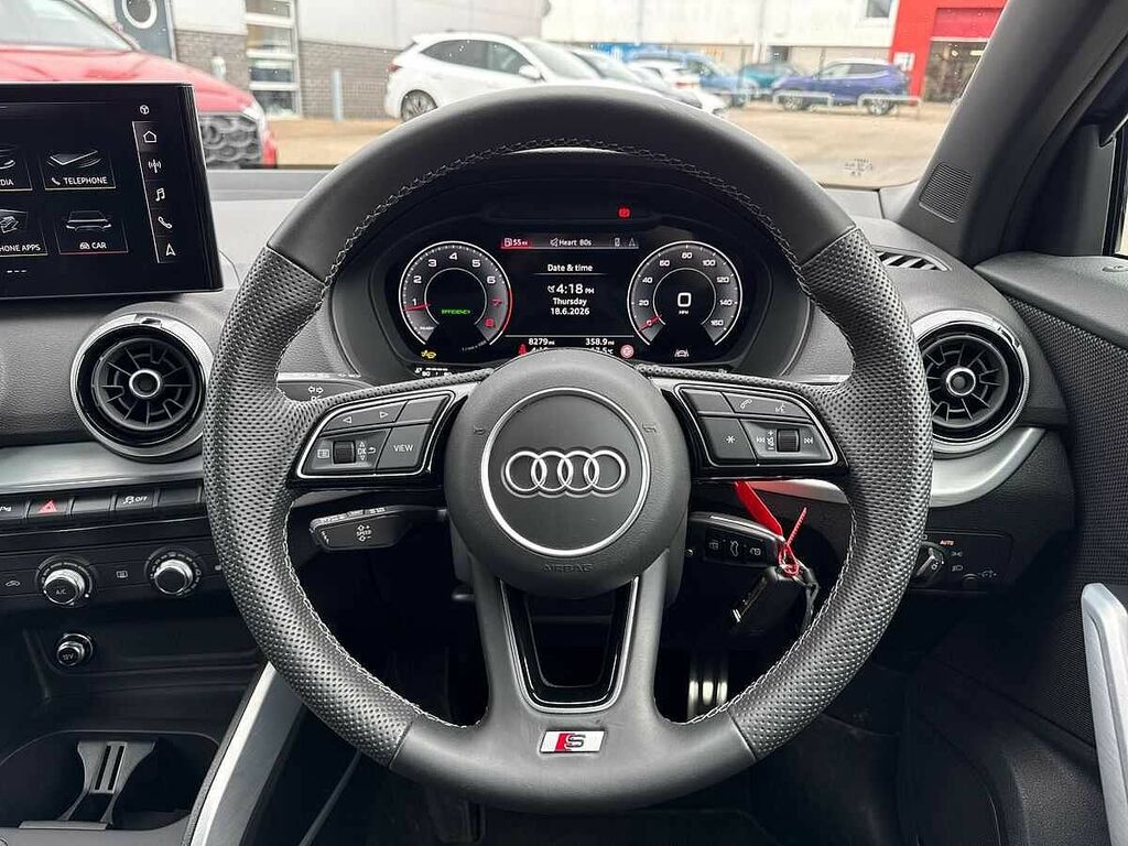 Audi Q2 Audi Sport 35 Tfsi 150 Ps S Tronic Red #13