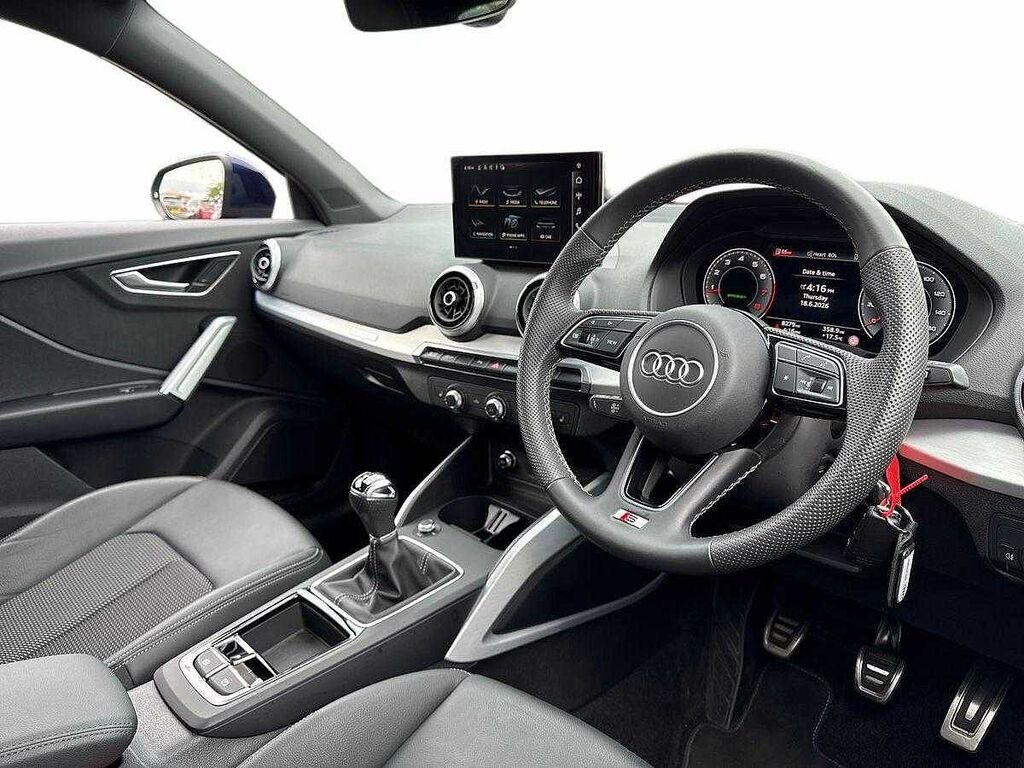 Audi Q2 S Line 35 Tfsi 150 Ps 6-Speed Blue #6