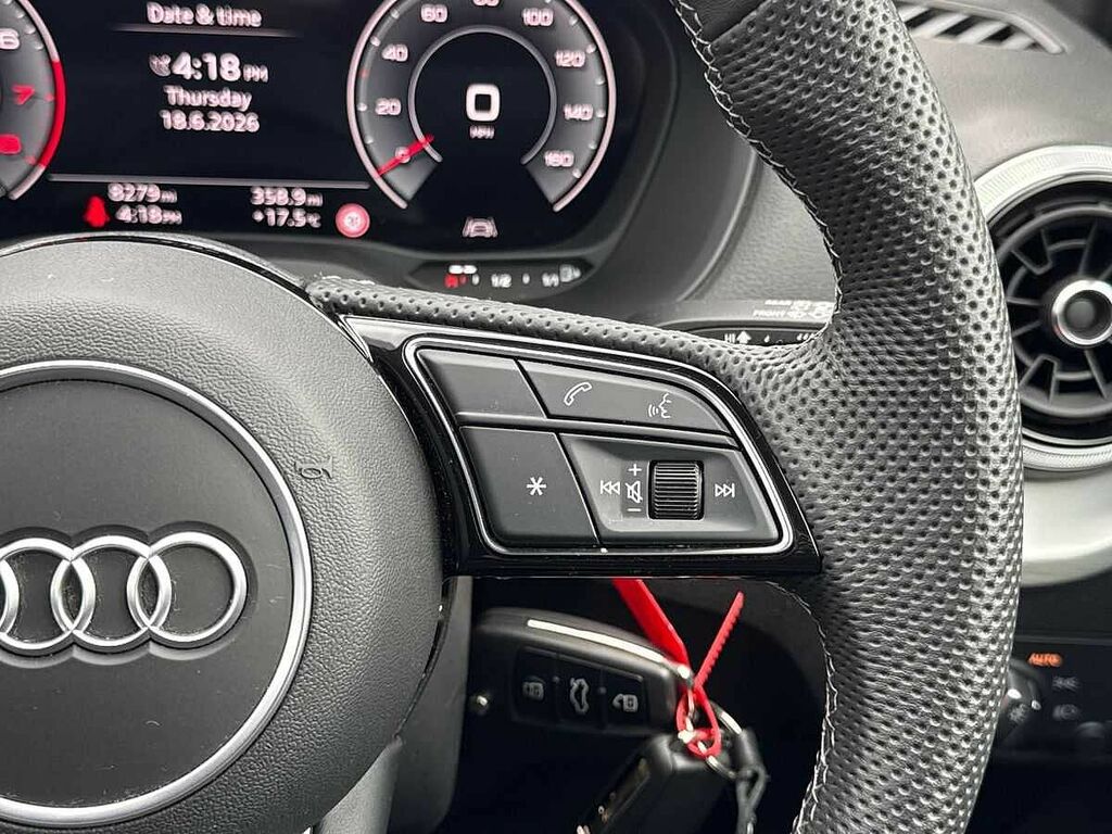 Audi Q2 Audi Sport 35 Tfsi 150 Ps S Tronic Red #14