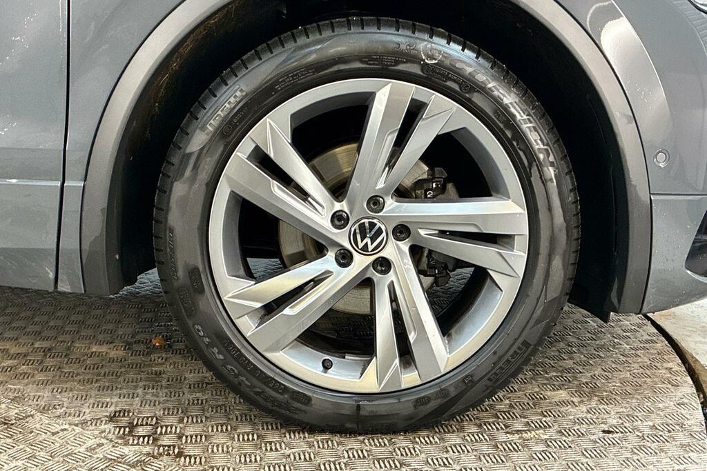 Volkswagen Tiguan 1.5 Tsi 150 R-line Edition Dsg Grey #5