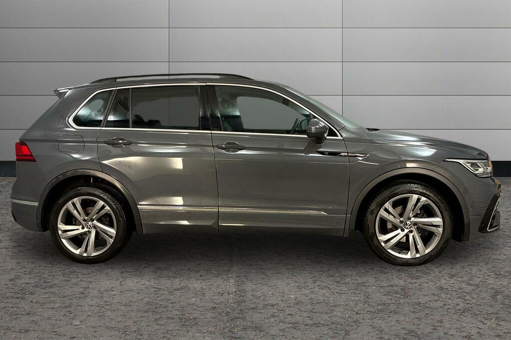 Volkswagen Tiguan 1.5 Tsi 150 R-line Edition Dsg Grey #4