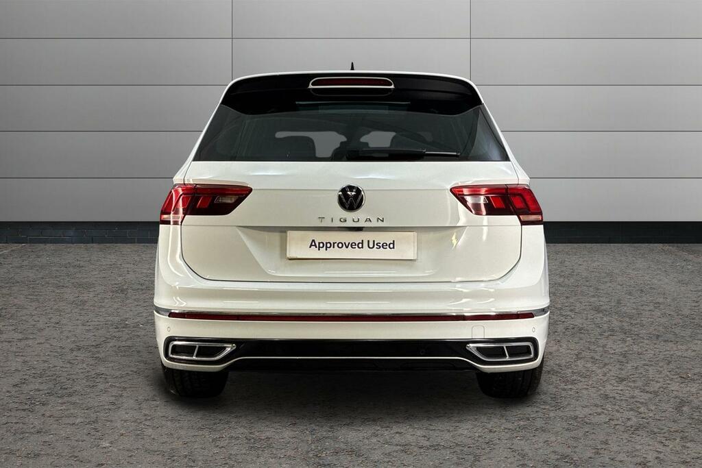 Volkswagen Tiguan R-line Black #7