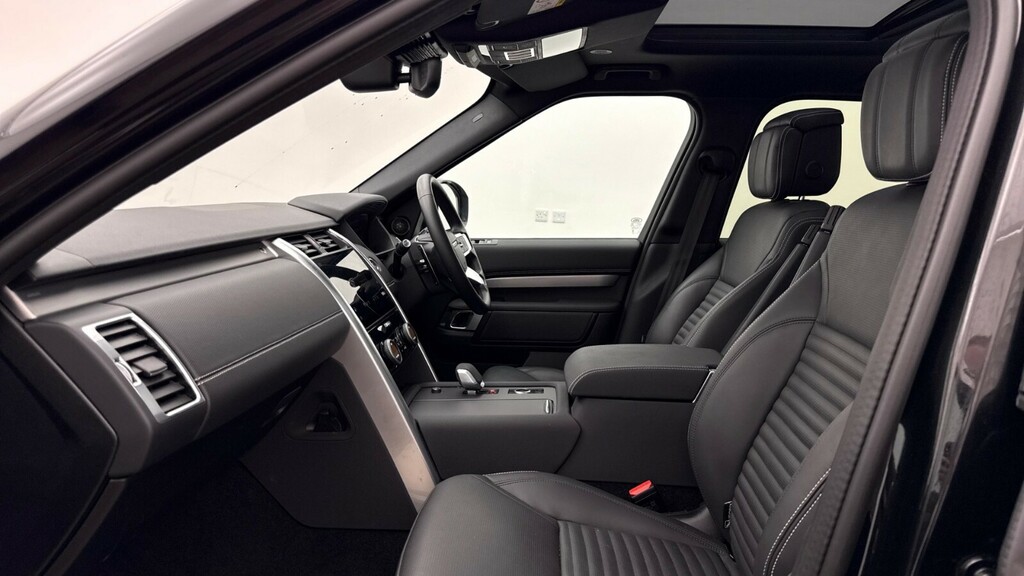Land Rover Discovery D350 Dynamic Hse Black #3