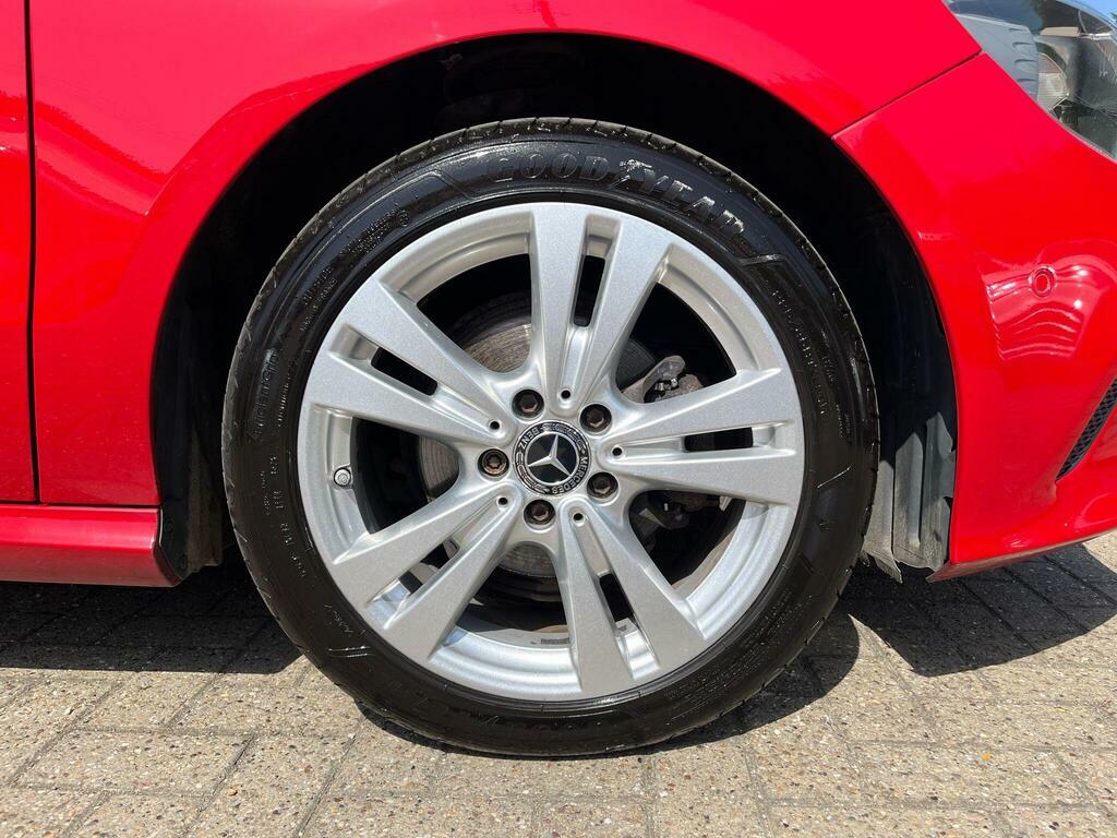 Mercedes-Benz A Class 1.6 A 200 Amg Line 154 Bhp Grey #4